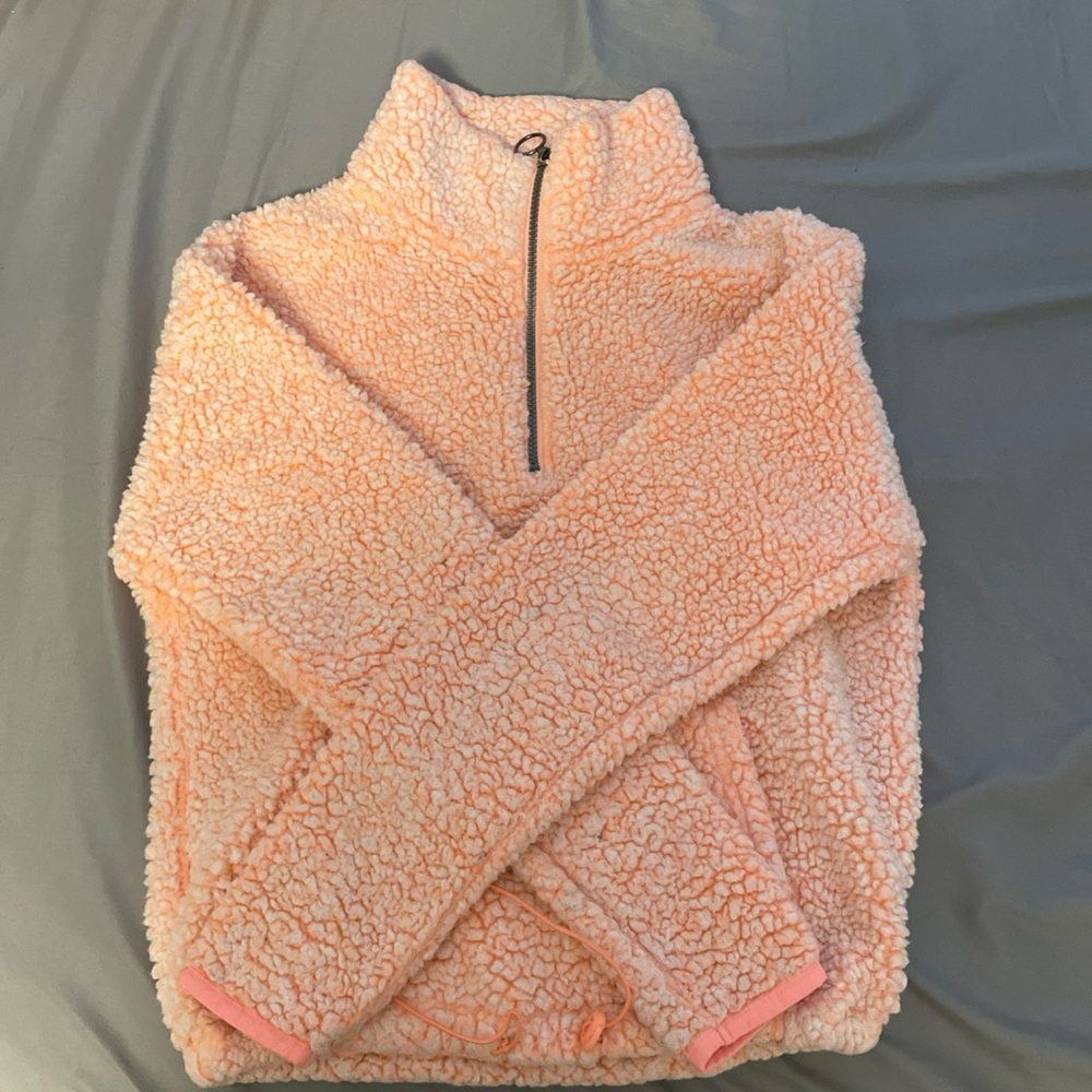 Women’s quarter zip pullover
